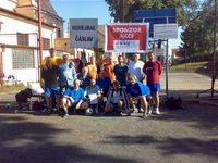 Společná fotografie okresního přeboru trojic a dvojic veteránů 2011