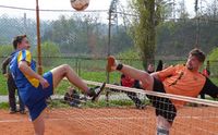 OP družstev mužů KH/KO Zruč n.S. - Čáslav, souboj Jana Doubravy ze Zruče n.S. ( modrý dres ) s Danielem Vaňkem